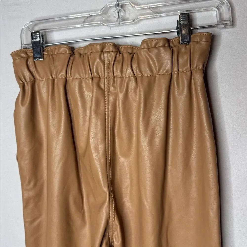 Abercrombie & Fitch Tan Faux Leather Pull On Paper-Bag Waist Joggers. Size Sm.